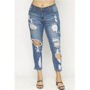 Fashion NOVA Medium Wash Distressed Jesns